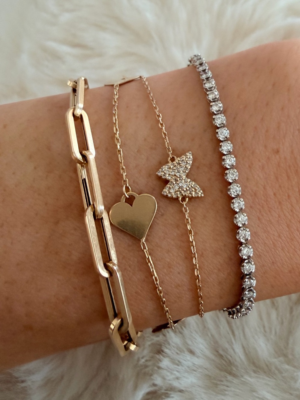 Solid 14k Yellow Baby Gold Chain Link Bracelet (Large links, Medium Size)